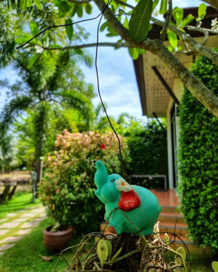 Baan Klong Resort Damnoen Saduak Esterno foto