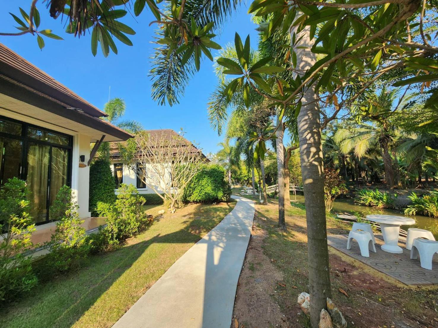 Baan Klong Resort Damnoen Saduak Esterno foto