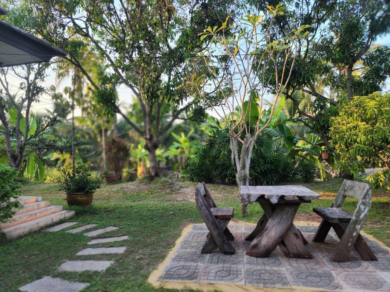 Baan Klong Resort Damnoen Saduak Esterno foto